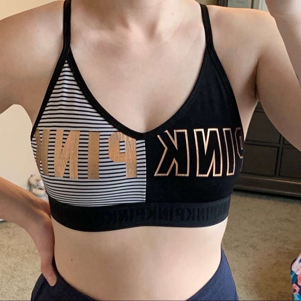 VS Ultimate Lightly Lined Sports Bra